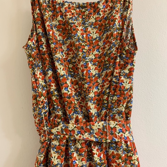 NWOT Shein Long Cami dress with sash 🔴 - Picture 2 of 13
